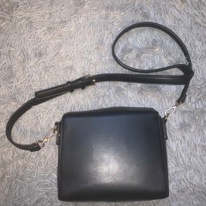Basic Black Crossbody.